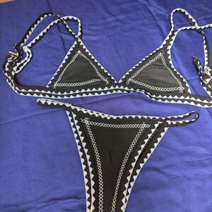 Bikini string triangle top new S black white